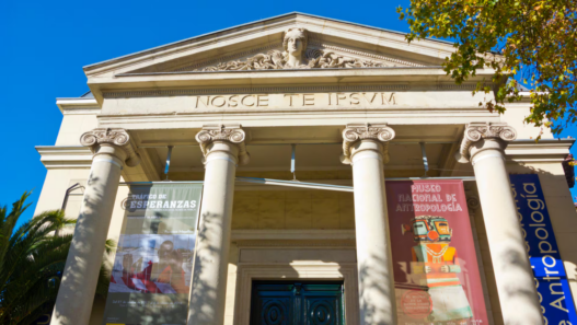 España lanza plan para descolonizar museos de Antropología y América