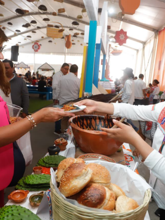 Feria de Puebla 2026 refuerza alianzas con empresas locales