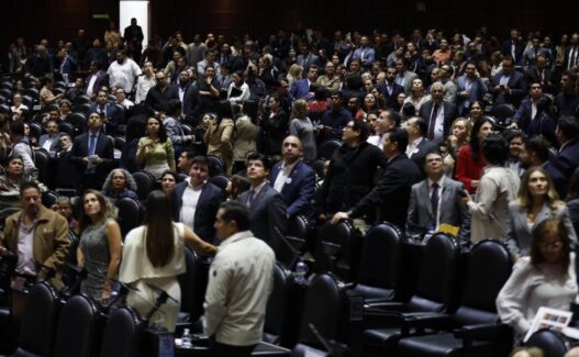 Diputados avalan nulidad de elecciones por injerencia extranjera