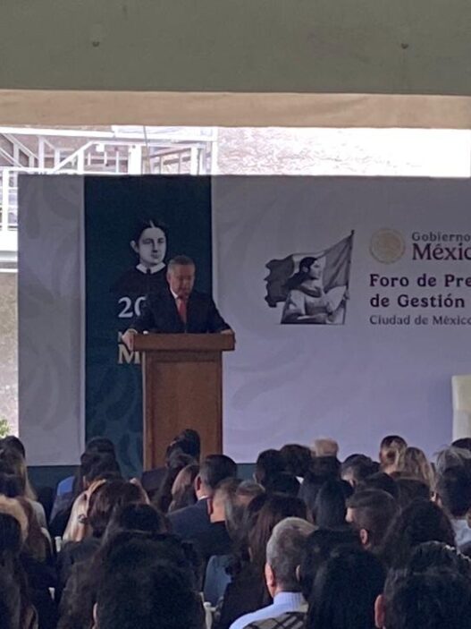 Santiago Nieto renuncia al IMPI para buscar gubernatura de Querétaro