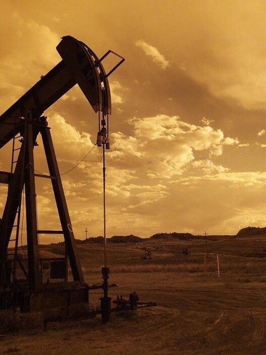 Petróleo WTI cae 2% ante posible acuerdo entre EE UU e Irán