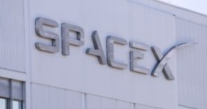 SpaceX y Google firman acuerdo de IA previo a salida a bolsa