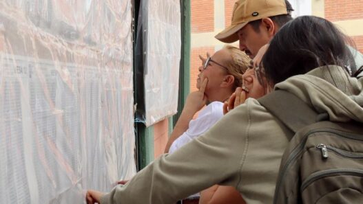 Cruce de denuncias por compra de votos marca campaña en Colombia