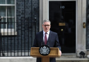 Keir Starmer dimite como primer ministro del Reino Unido