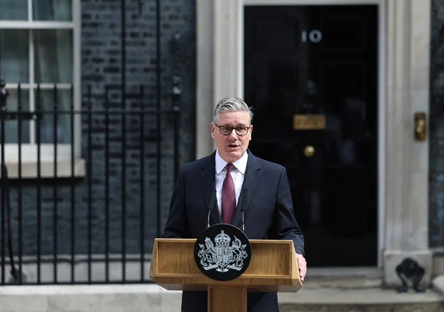 Keir Starmer dimite como primer ministro del Reino Unido