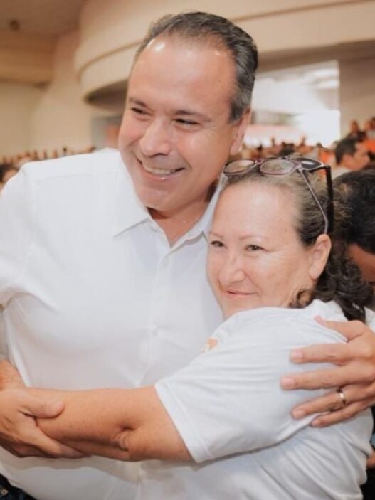 Toño Astiazarán anuncia candidatura a la gubernatura de Sonora