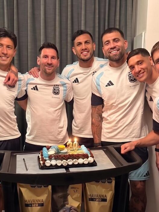 Messi celebra su 38 cumpleaños con selección argentina en el Mundial