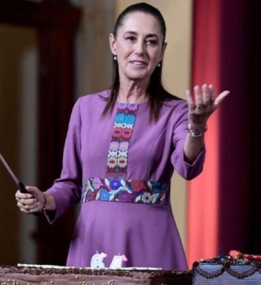 Claudia Sheinbaum celebra 63 años como presidenta de México