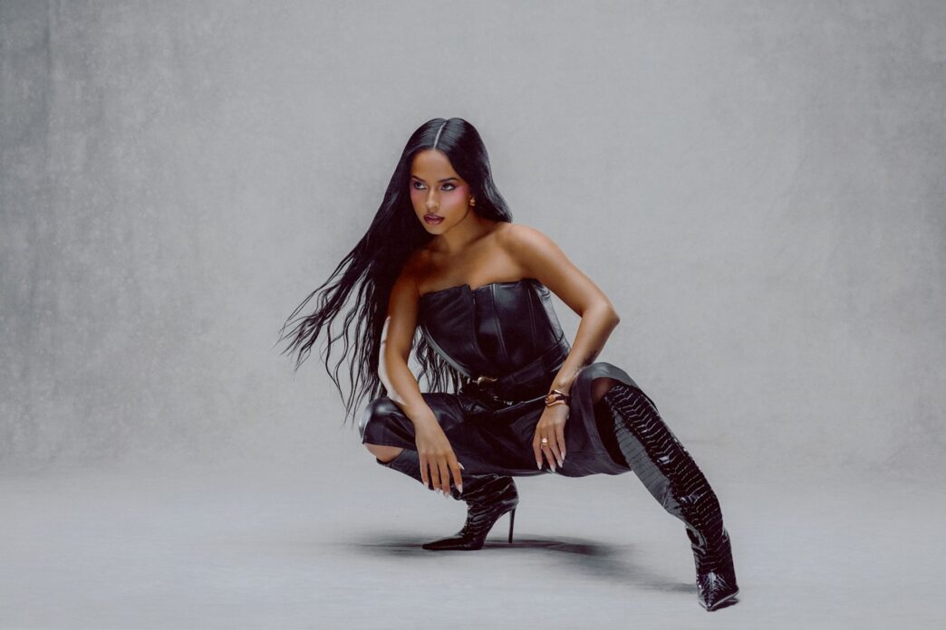 Becky G anuncia ‘Baraja Bendita’, su nuevo álbum para agosto