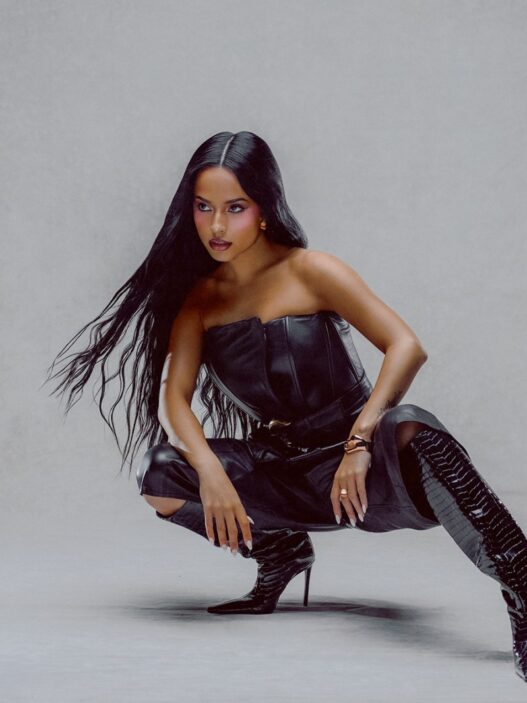 Becky G anuncia ‘Baraja Bendita’, su nuevo álbum para agosto