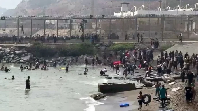 Mueren 15 migrantes marroquíes al intentar llegar a Ceuta