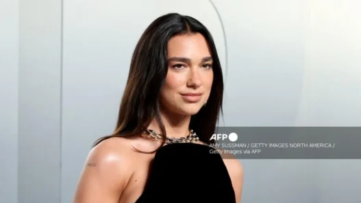 Dua Lipa respalda protestas contra complejo Trump en Albania