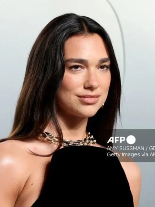 Dua Lipa respalda protestas contra complejo Trump en Albania