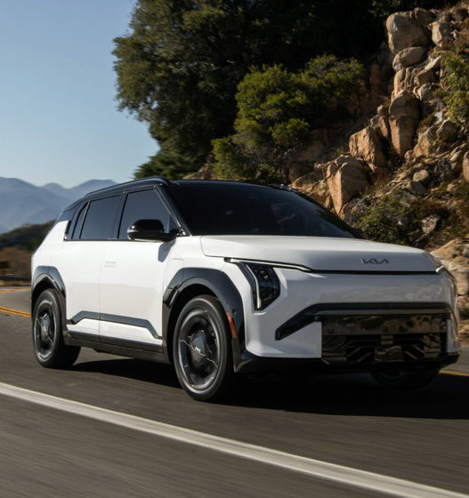 Kia inicia producción del SUV eléctrico EV3 en Nuevo León