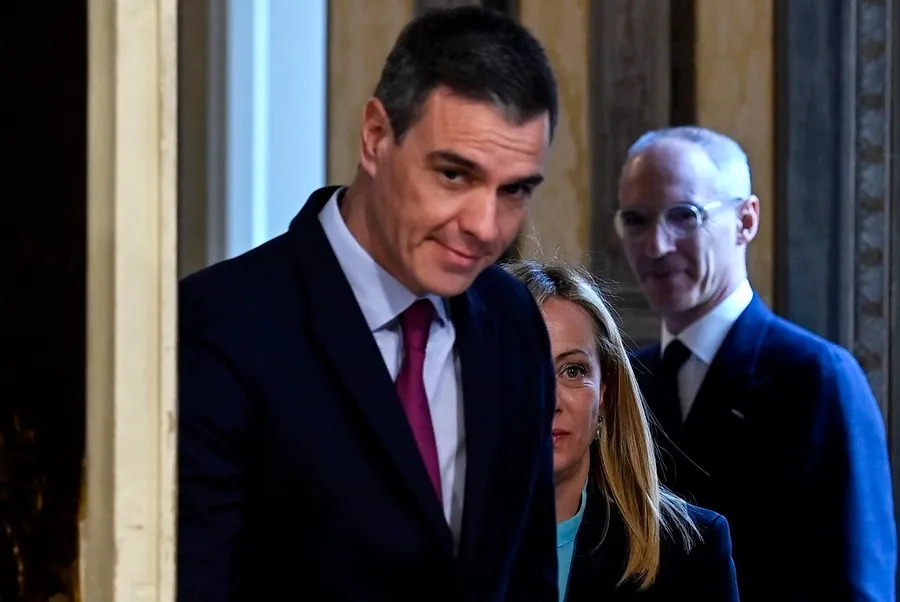 España restablece controles fronterizos con Italia por crisis migratoria