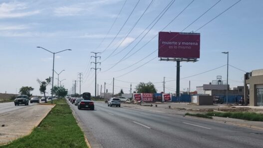 Polémica por espectaculares del PAN contra Morena en Chihuahua
