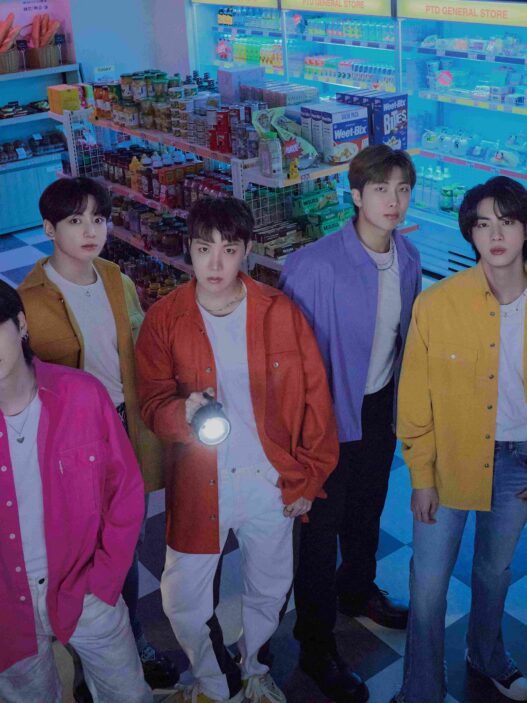 BTS rechaza nuevas categorías regionales en los premios Grammy