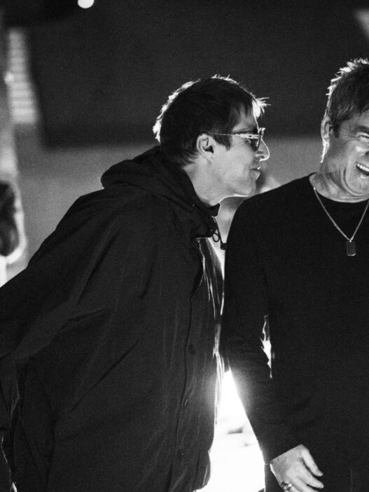 Documental de Oasis revela reconciliación de los Gallagher