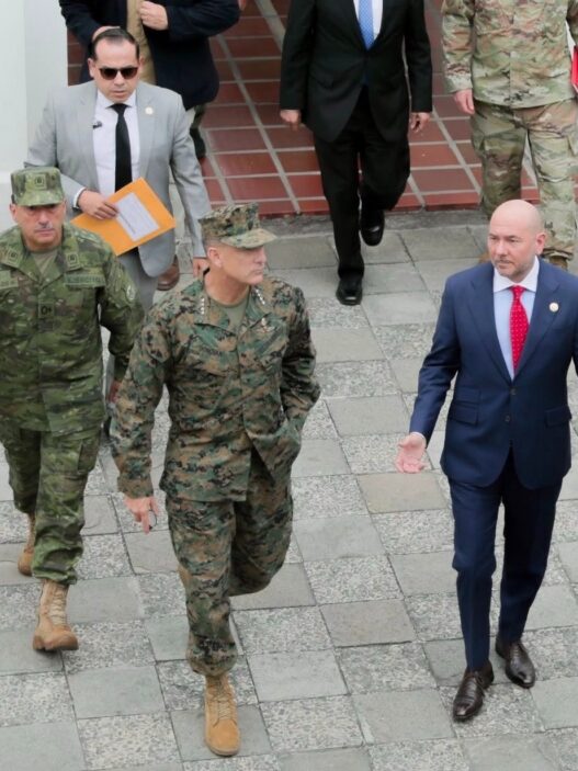 Ecuador, EE.UU. y Colombia refuerzan seguridad en frontera norte