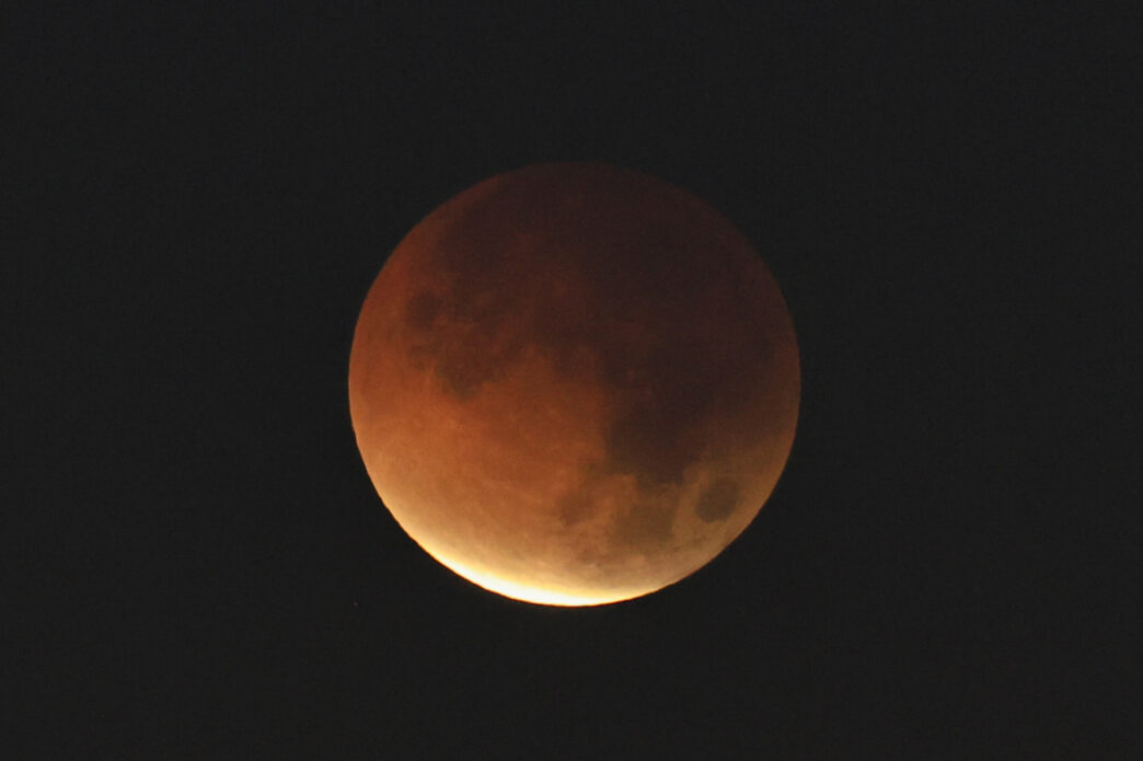 Eclipse lunar parcial será visible en Guatemala el 27 de agosto 2026