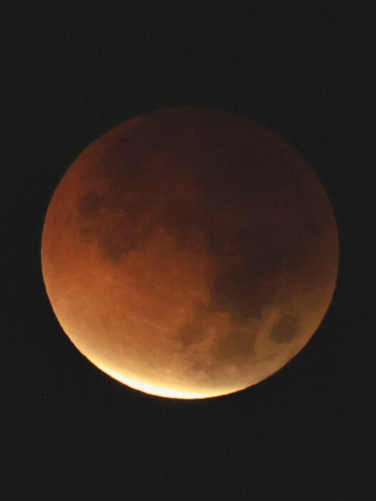 Eclipse lunar parcial será visible en Guatemala el 27 de agosto 2026