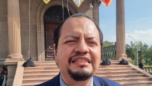Abren registro a Becas Benito Juárez para preparatorias en NL