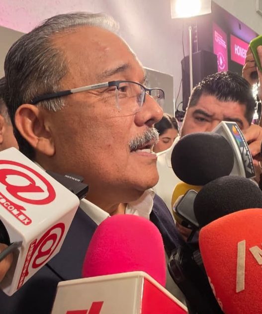 Andrés Mijes ratifica su continuidad en Morena Nuevo León