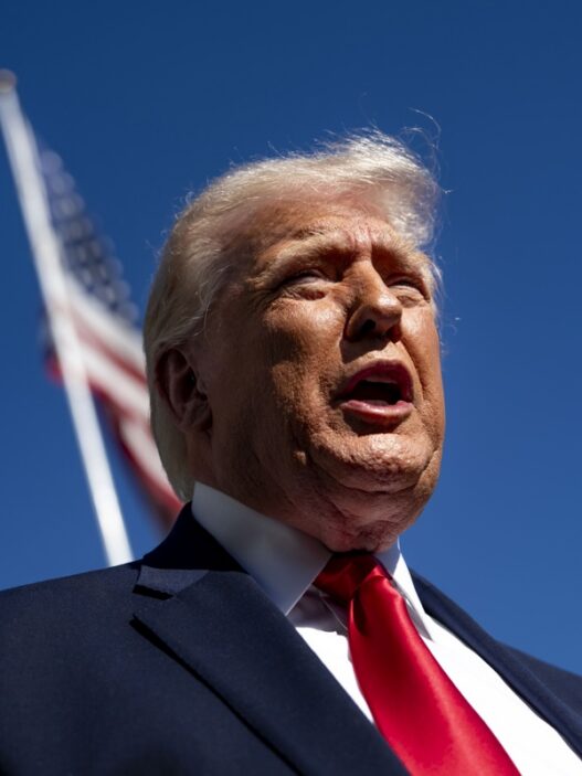 Trump descarta más regulación a la inteligencia artificial en EE UU