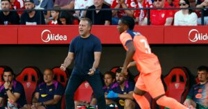 Sevilla recibe al líder Barcelona en duelo clave de LaLiga