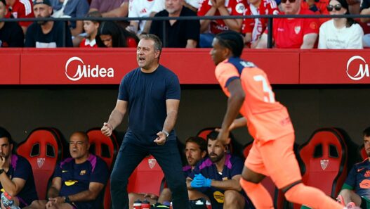 Sevilla recibe al líder Barcelona en duelo clave de LaLiga