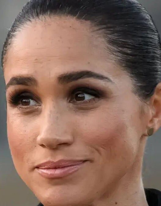 Meghan Markle publica foto de Archie en homenaje a Gloria Steinem