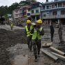 Suman 1,252 muertos y 4,200 desaparecidos por inundaciones en Nepal-Tíbet