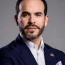 De la Espriella acusa a Petro de golpismo y llama al Ejército