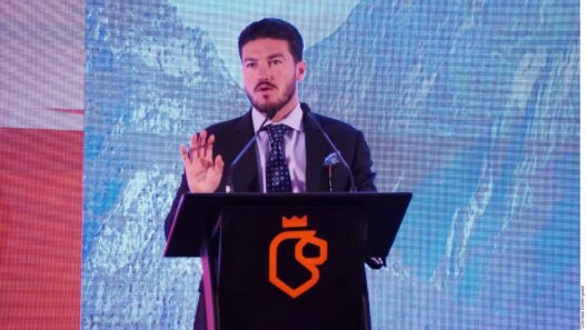 MC pide a Samuel García transparencia en juicio político en NL