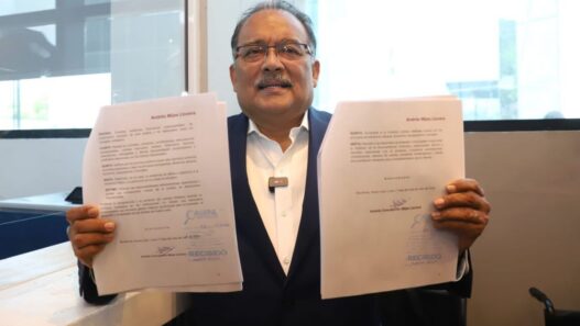 Mijes pide auditoría a obras de Samuel García en Nuevo León