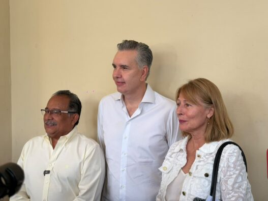 Ex aspirantes de Morena piden revisar candidatura de Clara Luz