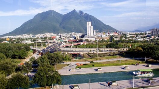 Monterrey tendrá cielo despejado y máxima de 30°C este viernes