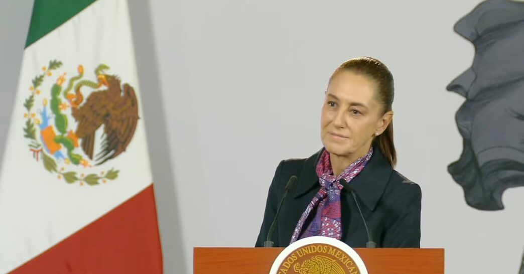 Sheinbaum denuncia duopolio y corrupción en contratos del INE