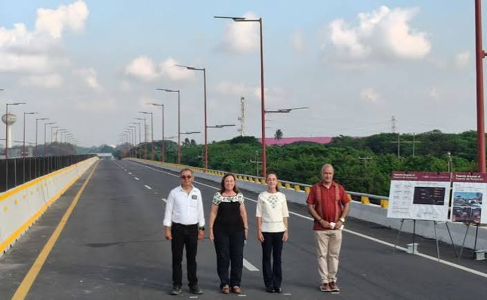 Sheinbaum inaugura puente clave en el Puerto de Veracruz