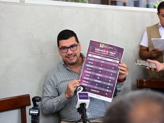 Comienza pago de beca Rita Cetina a 400 mil alumnos en Veracruz