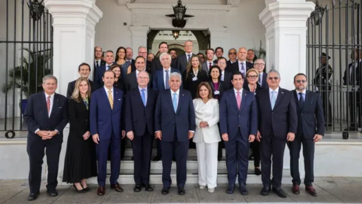 Mulino inaugura foro del WEF para impulsar a Panamá como hub global