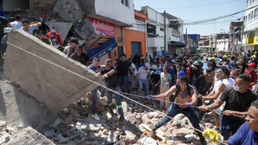 Cali suspende desalojos y regula arrendamientos tras terremoto