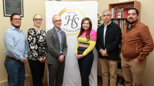 Education USA promueve becas para jóvenes de Coahuila en EU