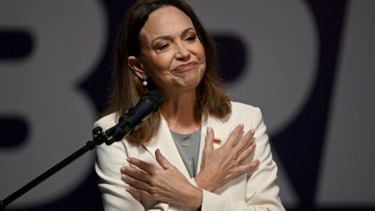 María Corina Machado promete liberar presos políticos en Venezuela